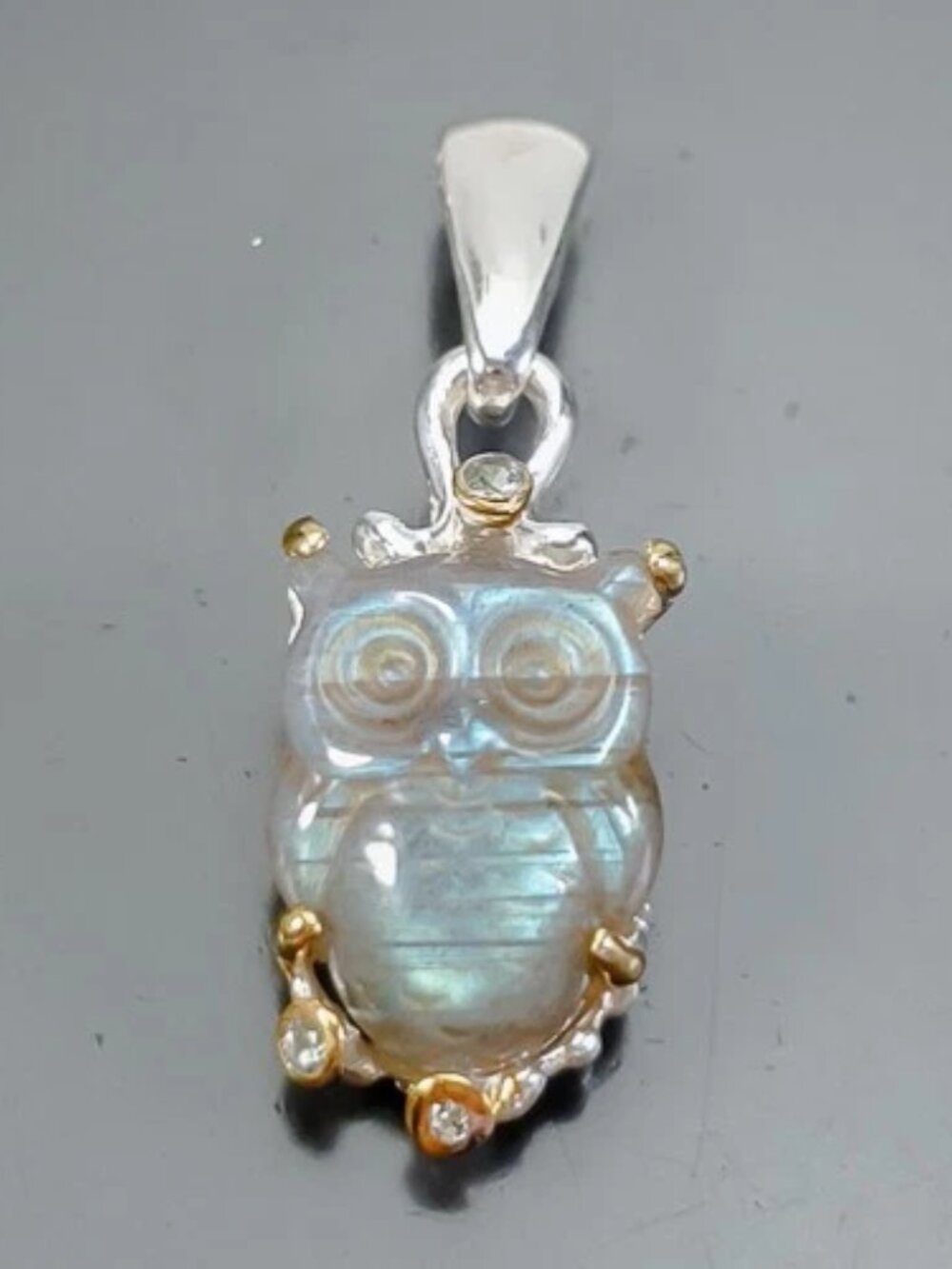 Pendant 10CT Natural Carved Labradorite Owl with Topaz Accents 925